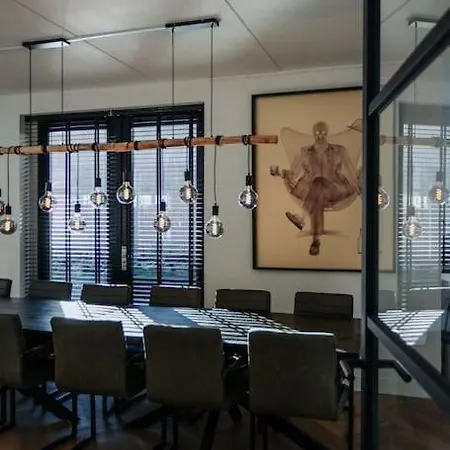 World Island Amsterdam הופדורפ